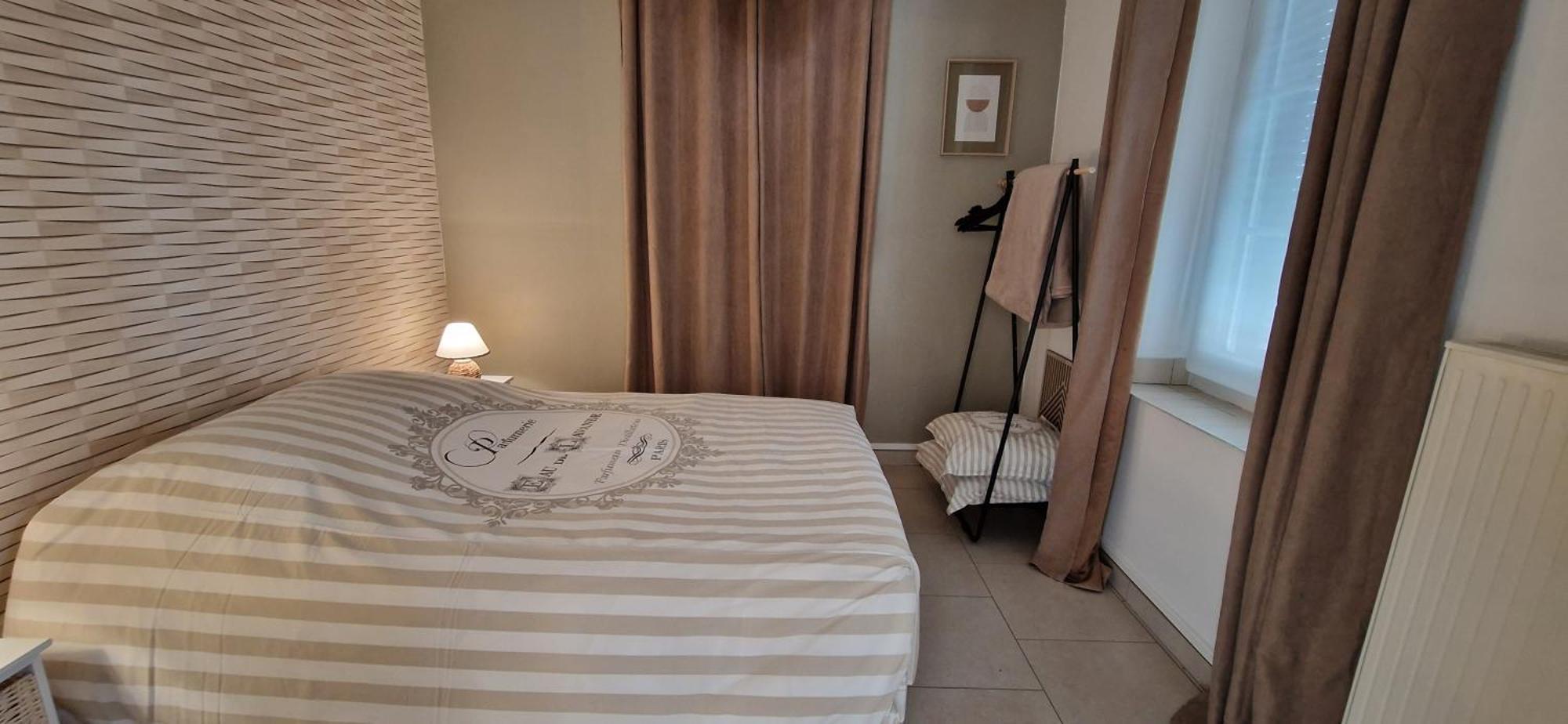Gite La Criniere Au Vent Étréaupont Habitación foto